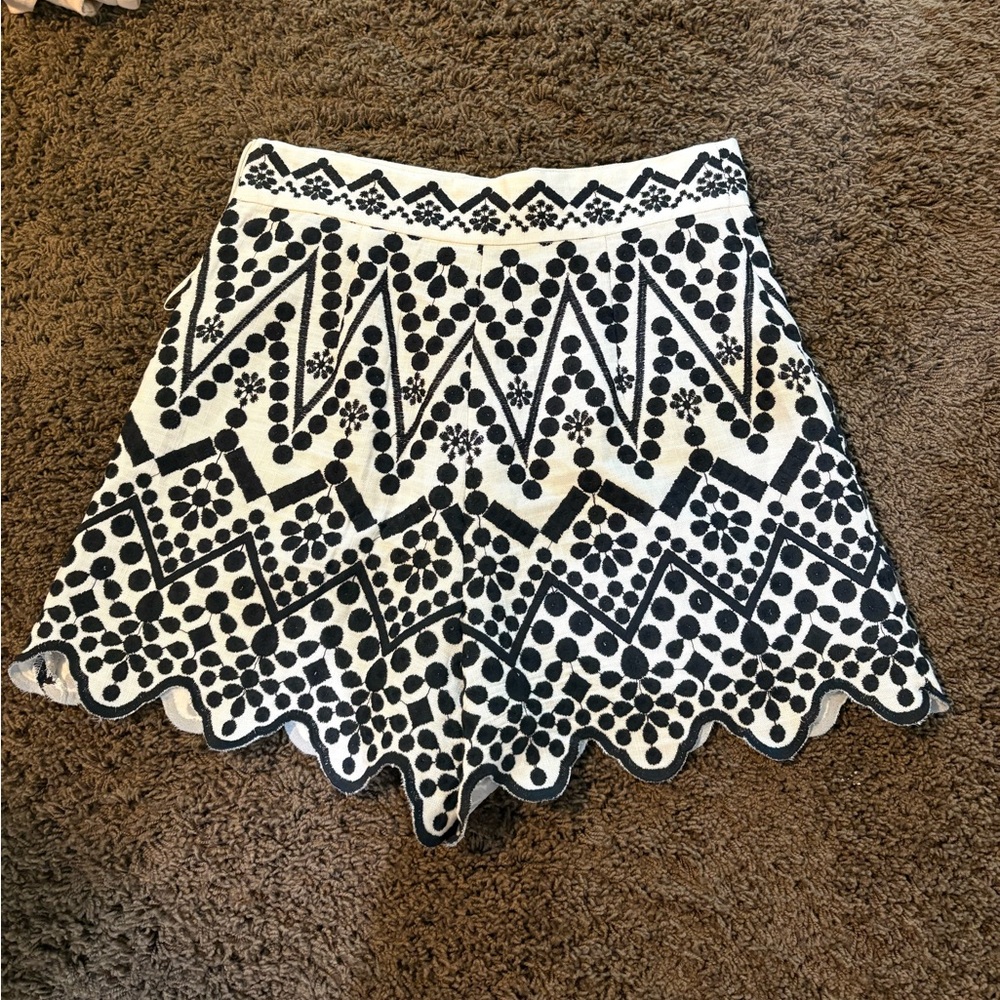 Zara Cream and Black Floral Skirt